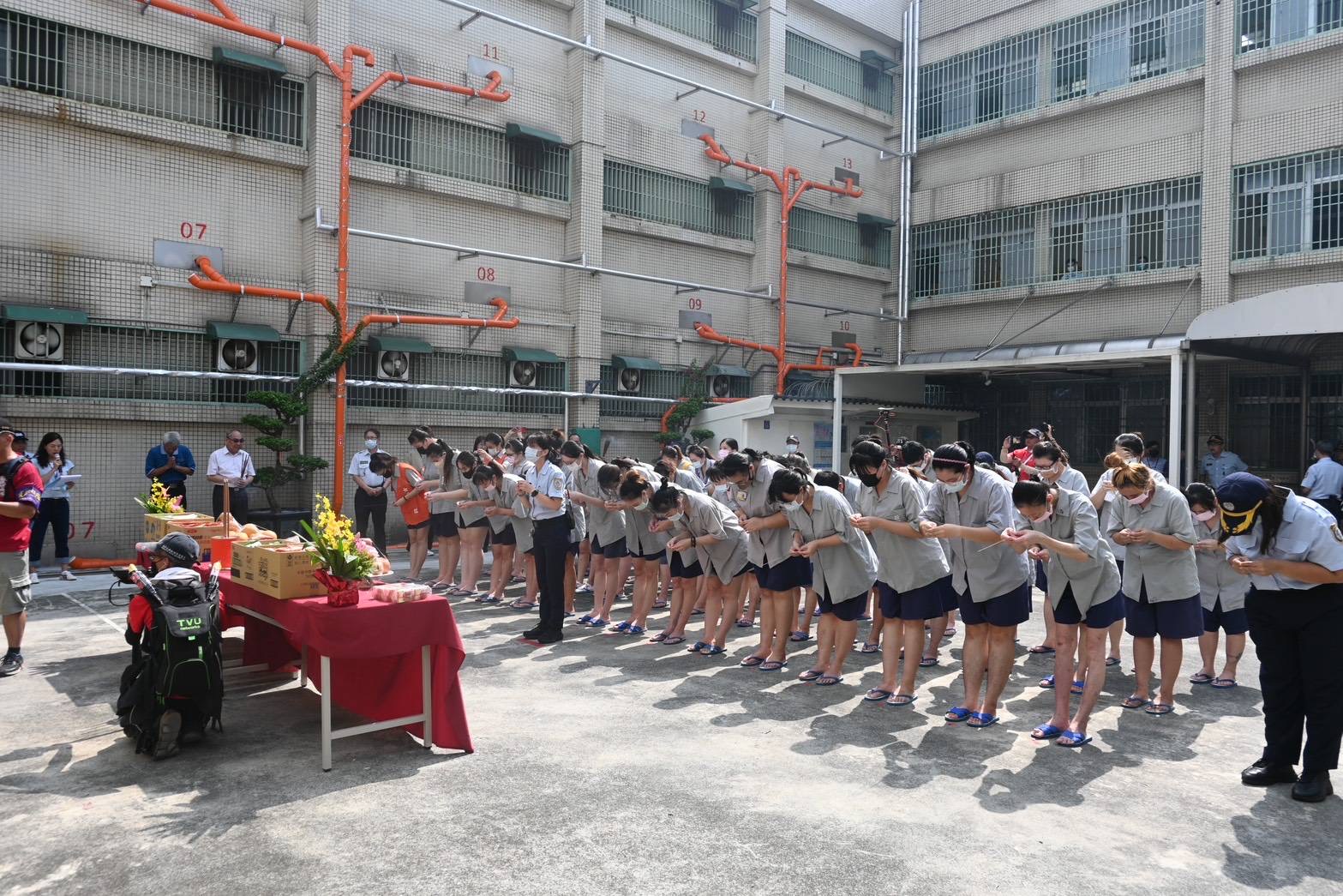 受刑人參拜
